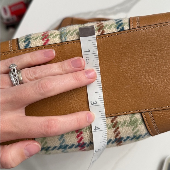 SOLD Coach y2k Hampton Wool purse - Picture 14 of 14